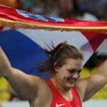 Sandra Perković ( diskus bacač ) --->>> http://en.wikipedia.org/wiki/Sandra_Perković - Diskuswerferin - discus thrower - diskos kasteren